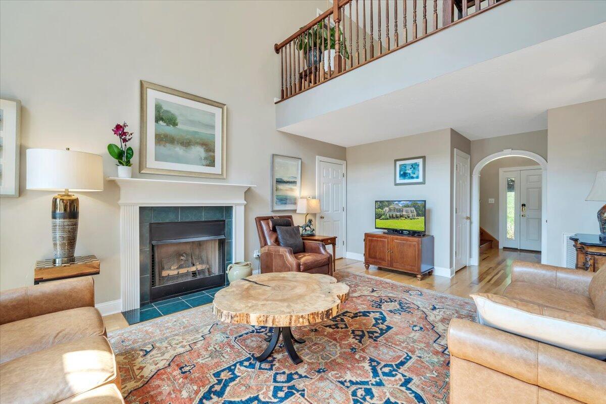 125 Backcove DR