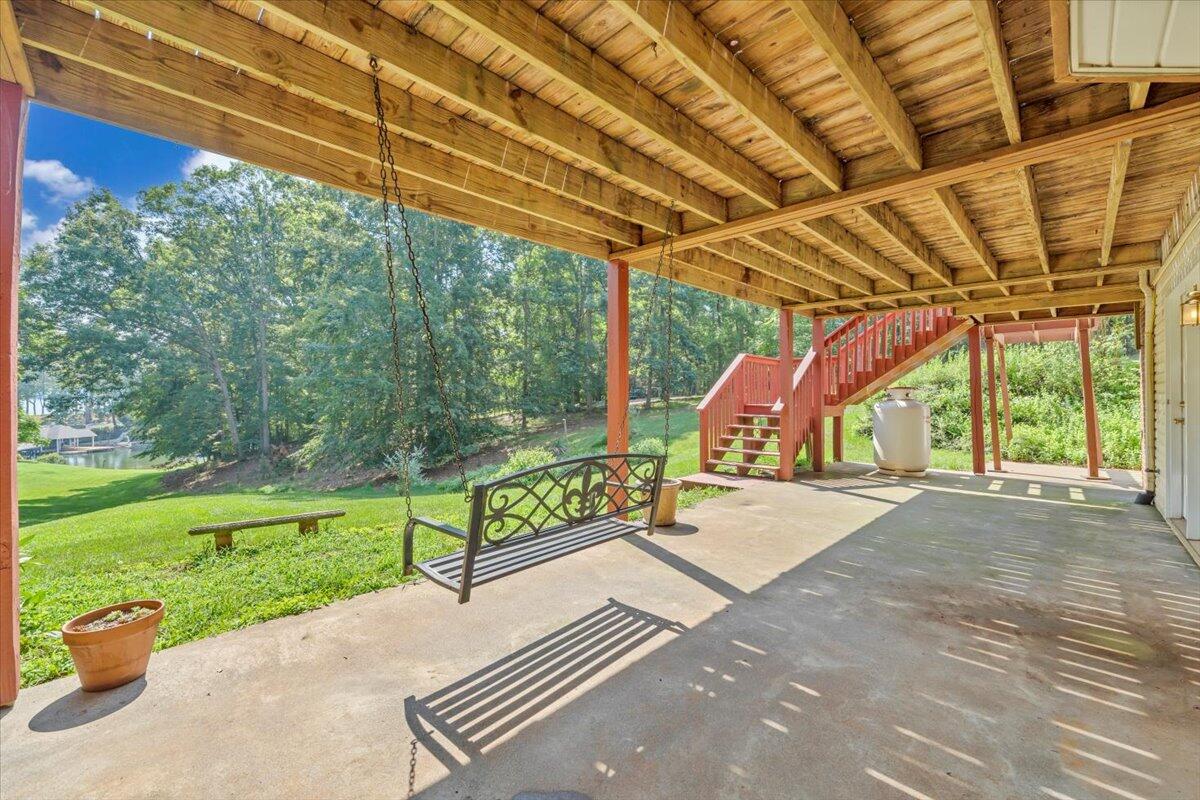 125 Backcove DR