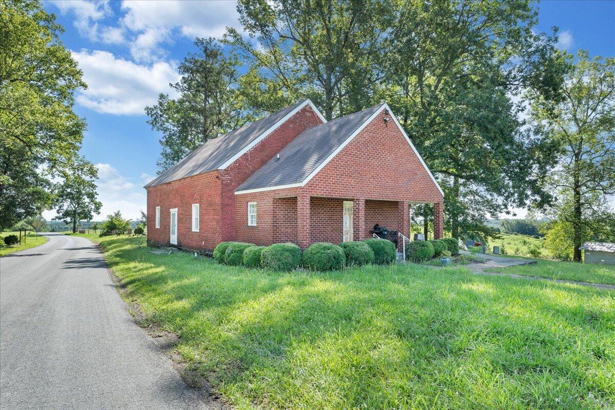 86 Long Horne RD