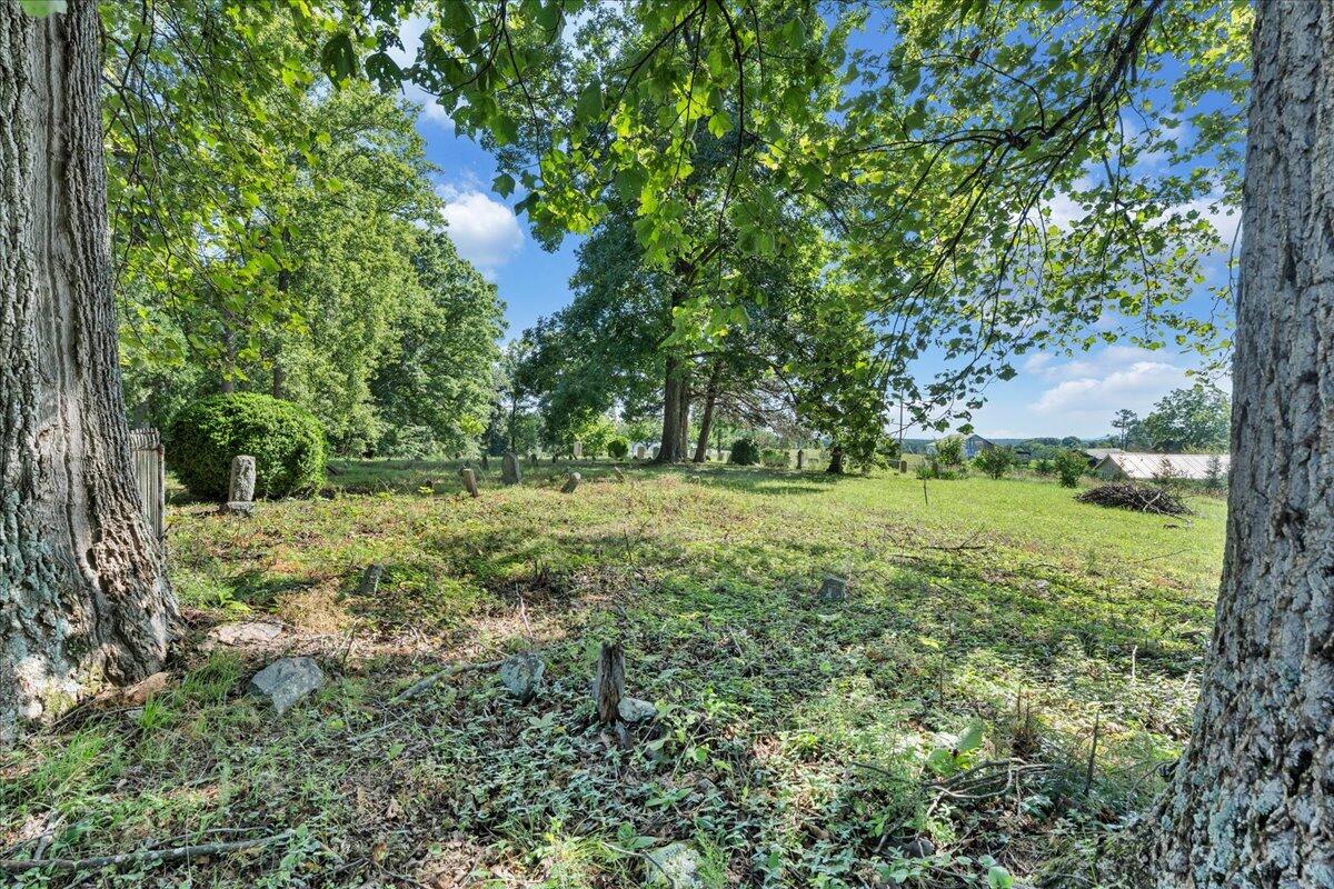 86 Long Horne RD