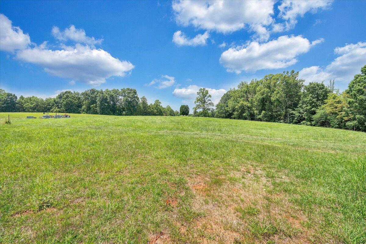86 Long Horne RD
