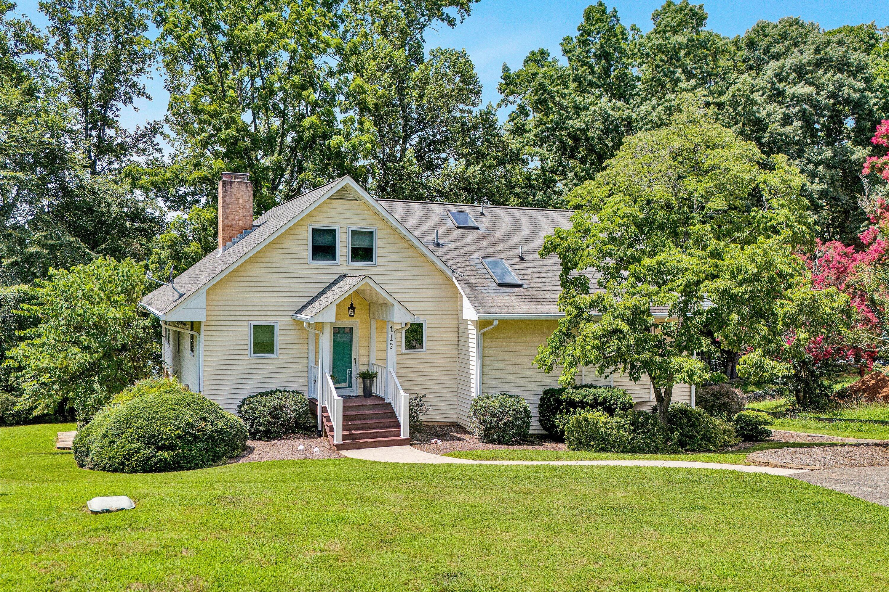112 Mockingbird Hill RD