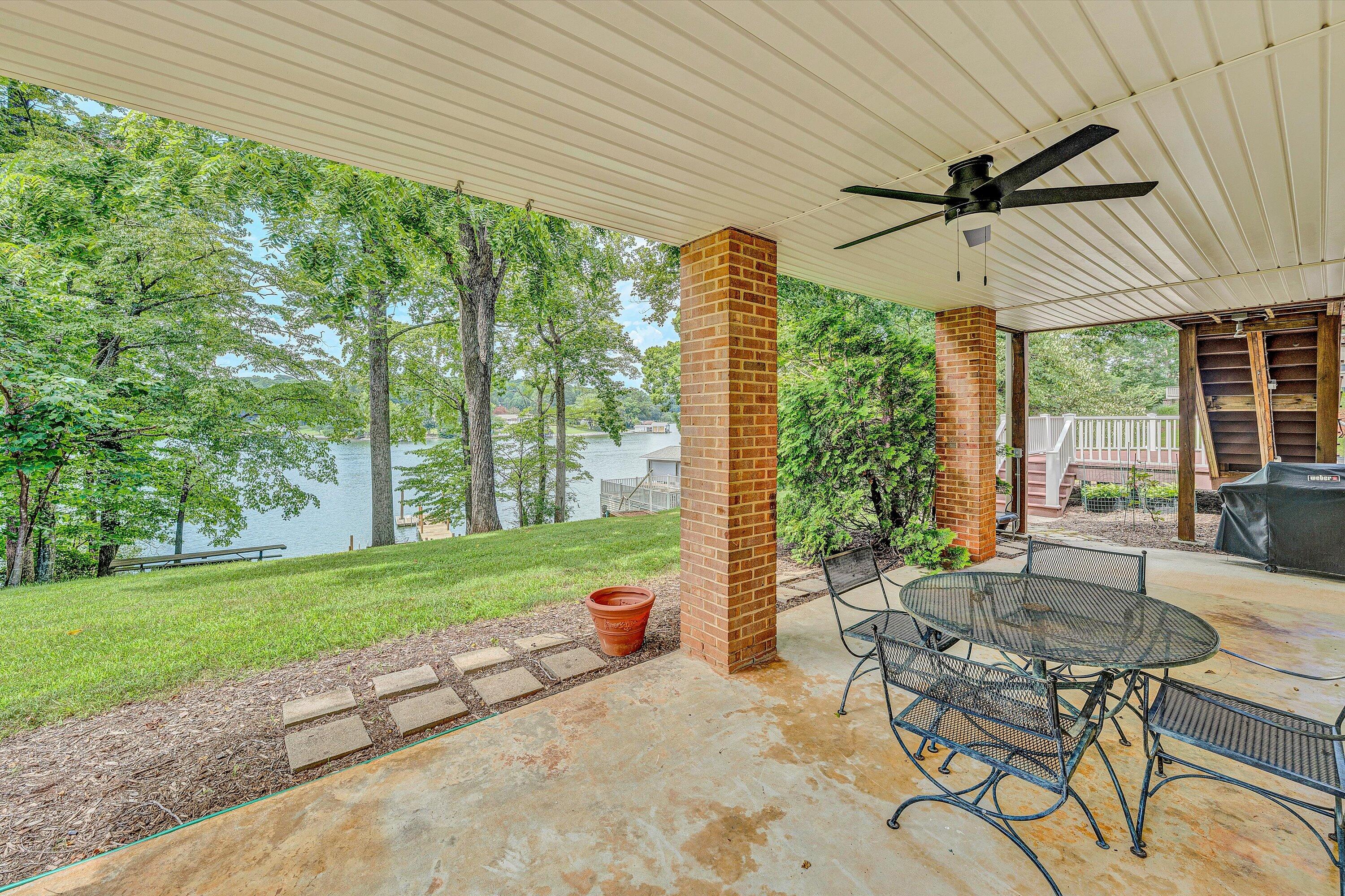 112 Mockingbird Hill RD