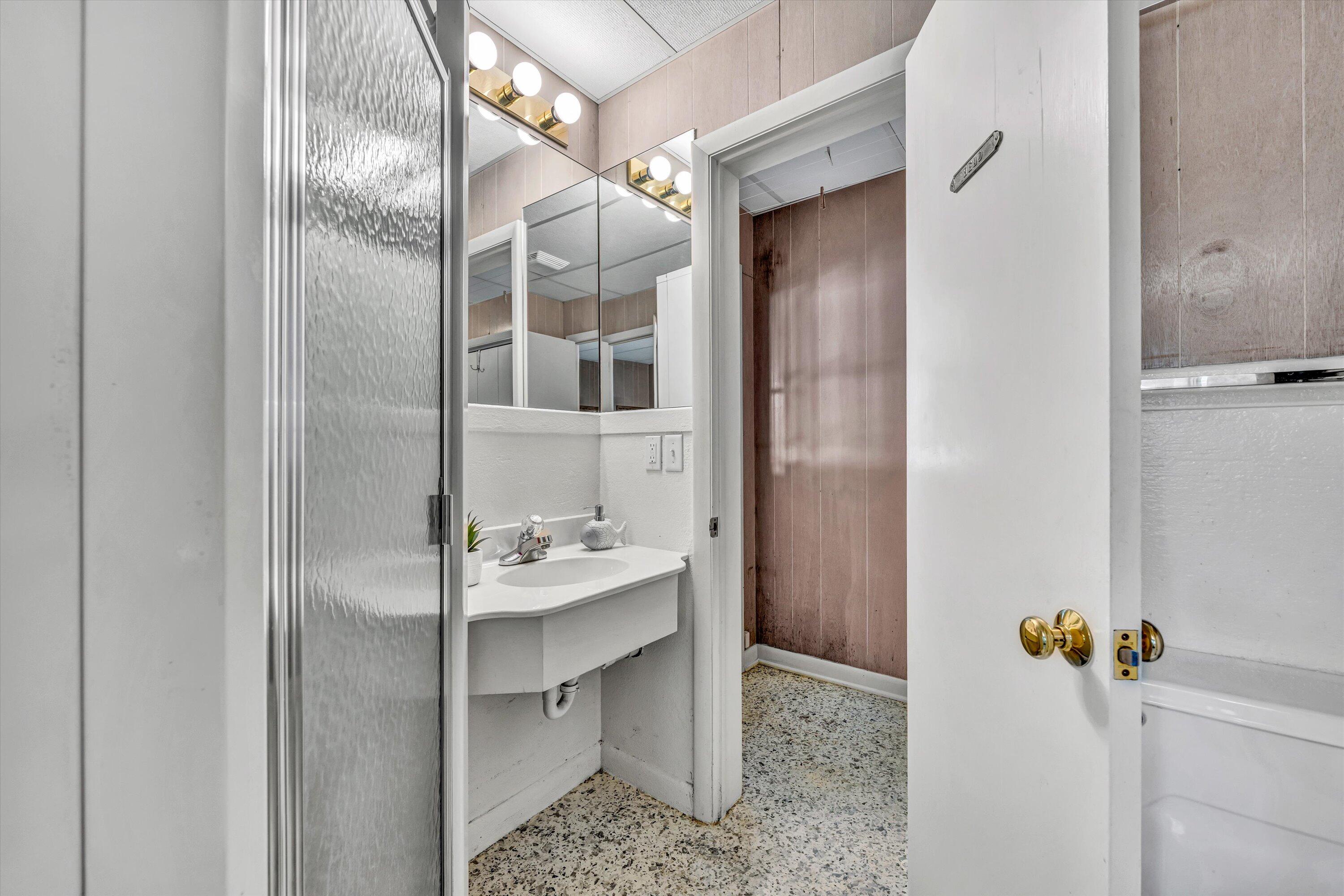 112 Mockingbird Hill RD