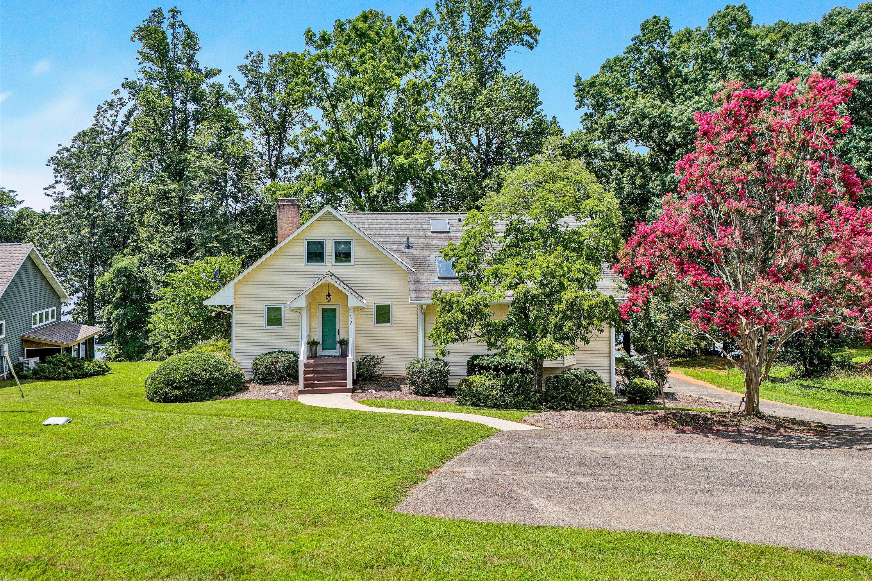 112 Mockingbird Hill RD