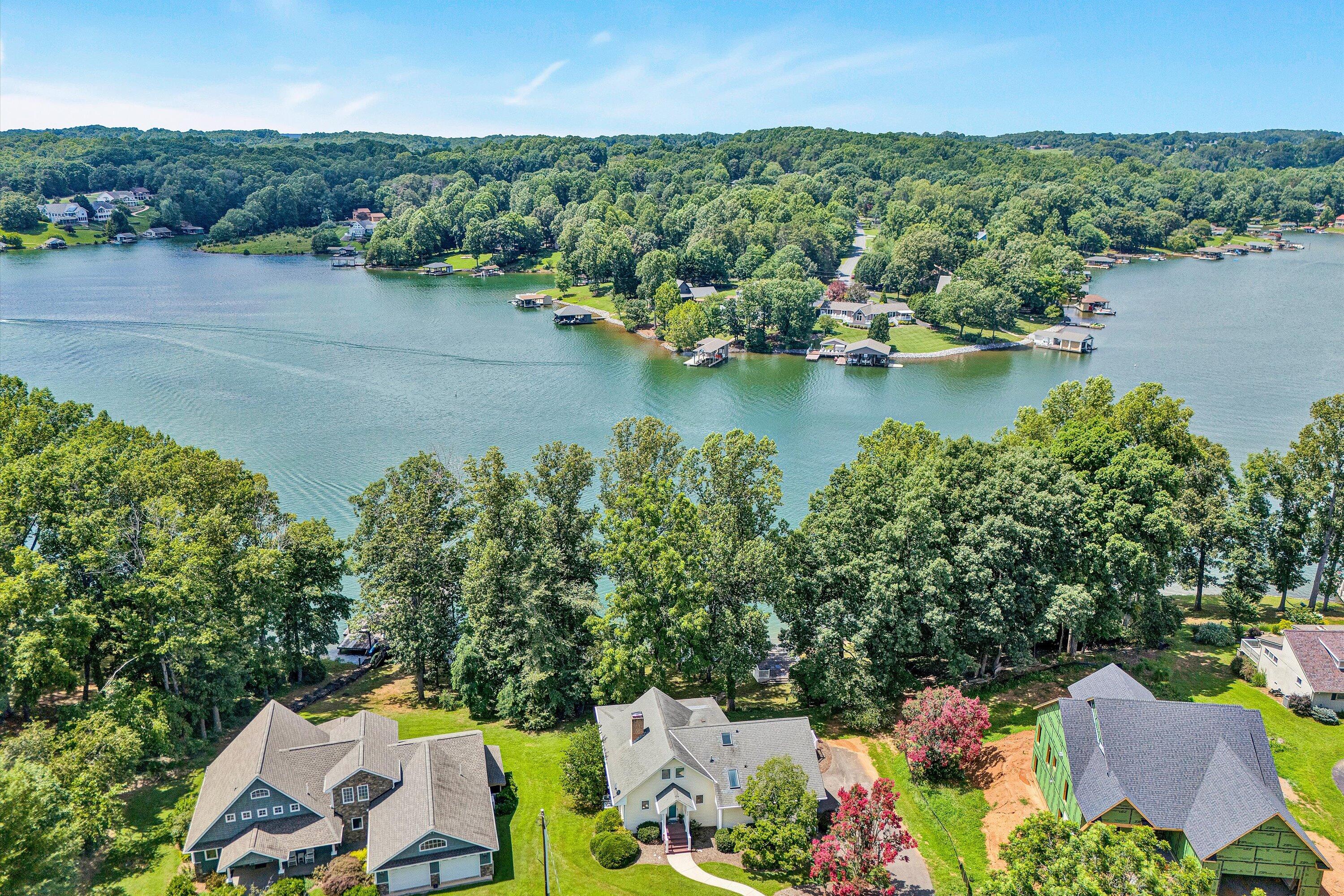 112 Mockingbird Hill RD