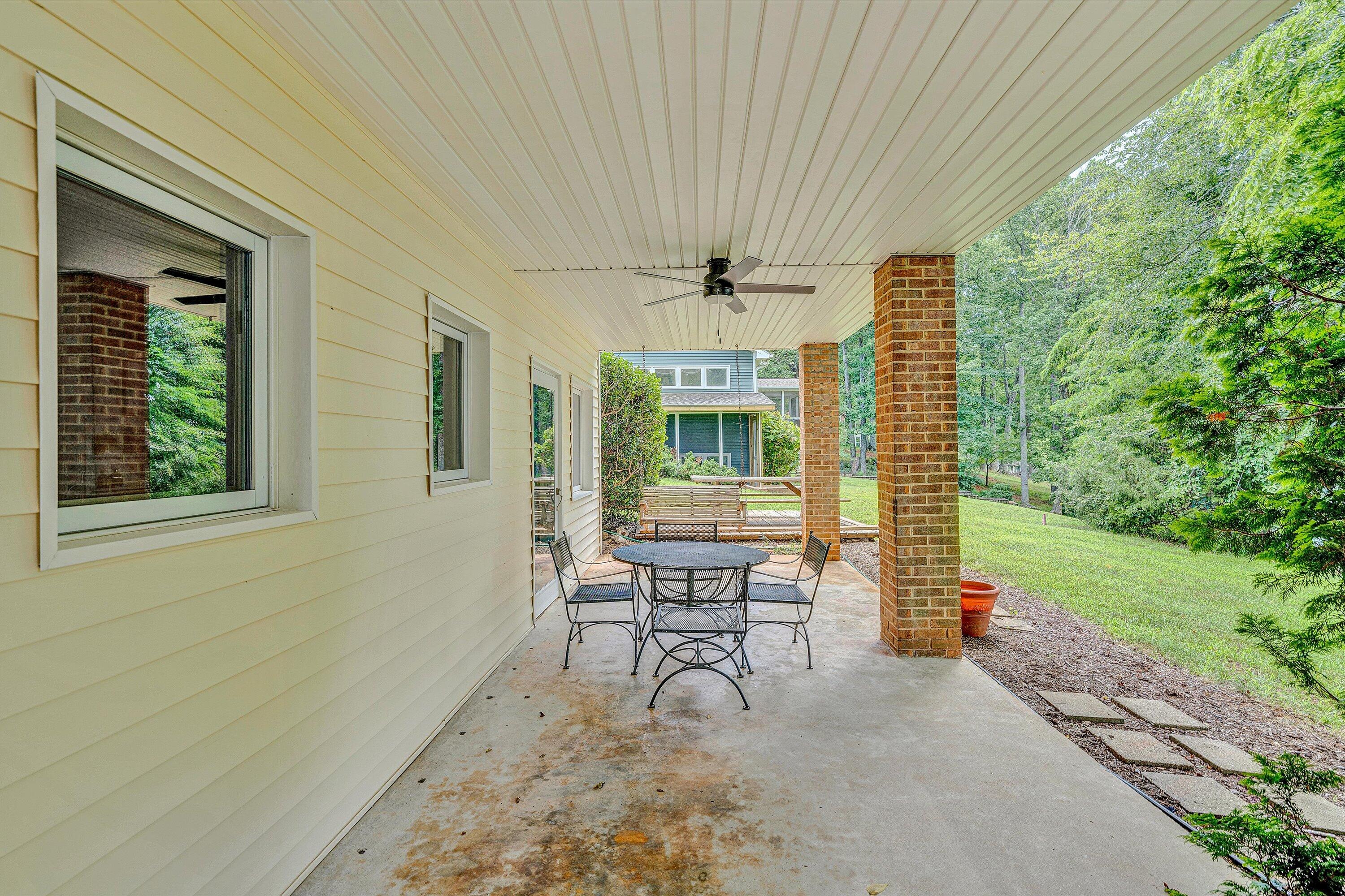 112 Mockingbird Hill RD