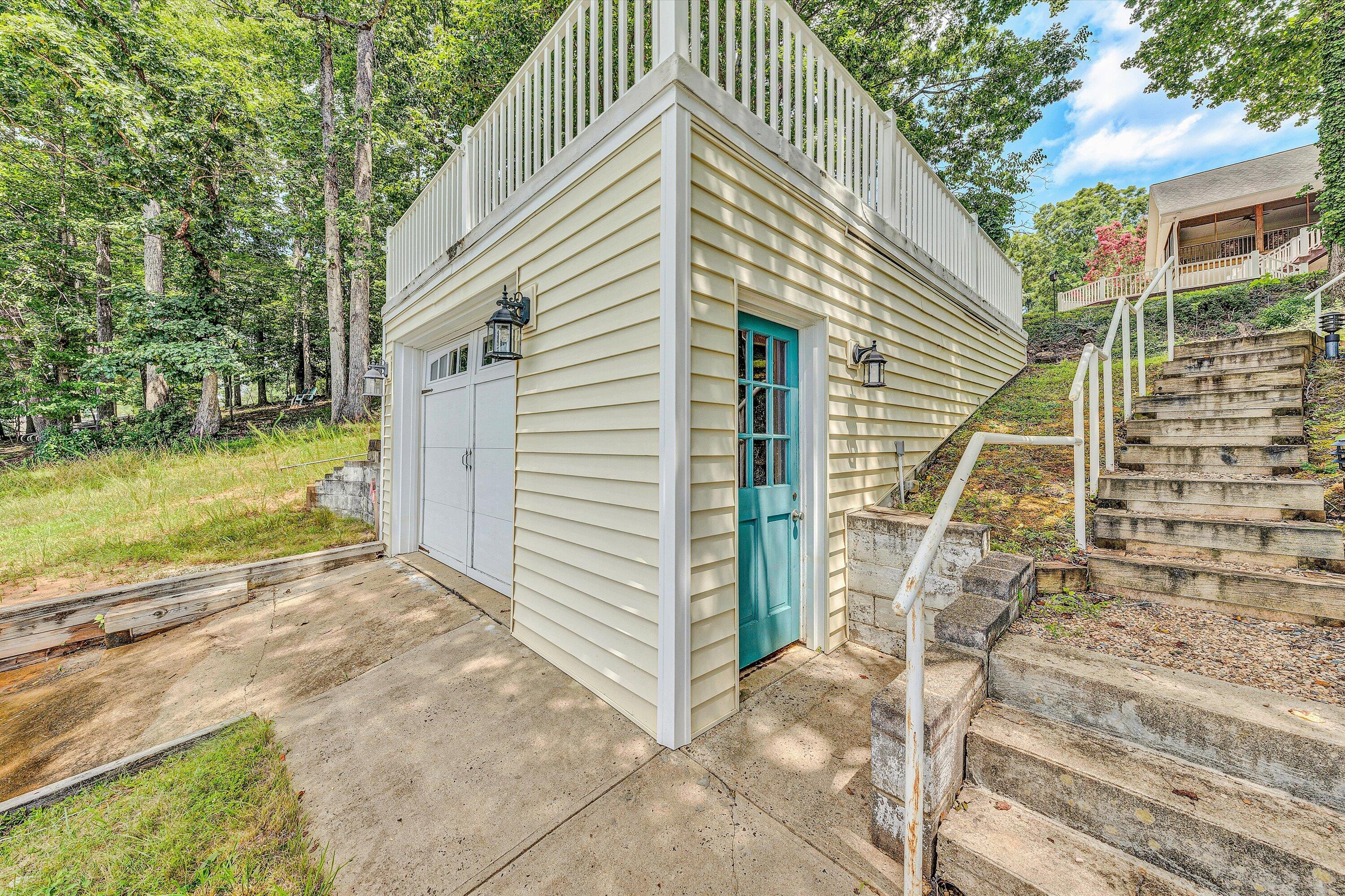 112 Mockingbird Hill RD