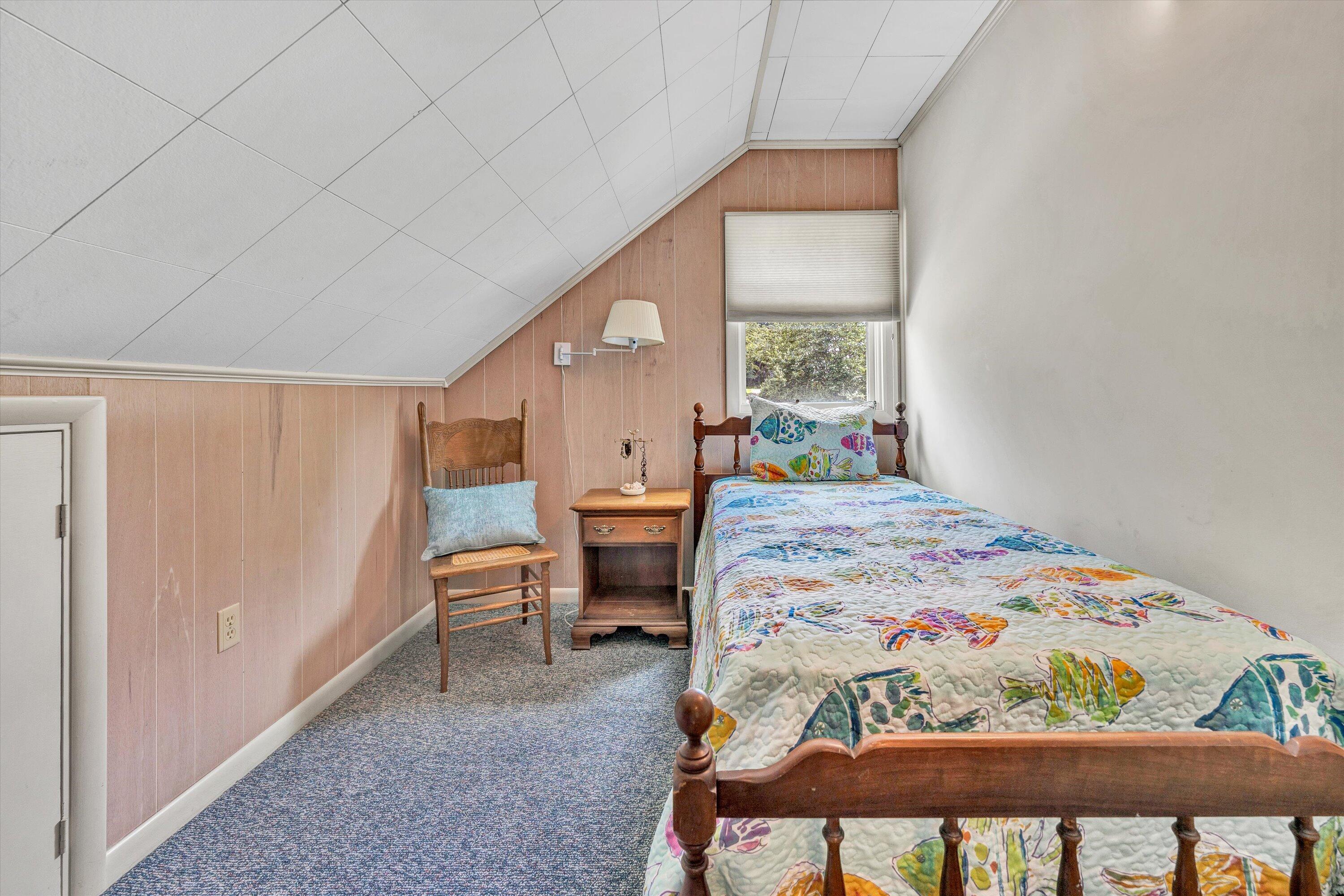 112 Mockingbird Hill RD