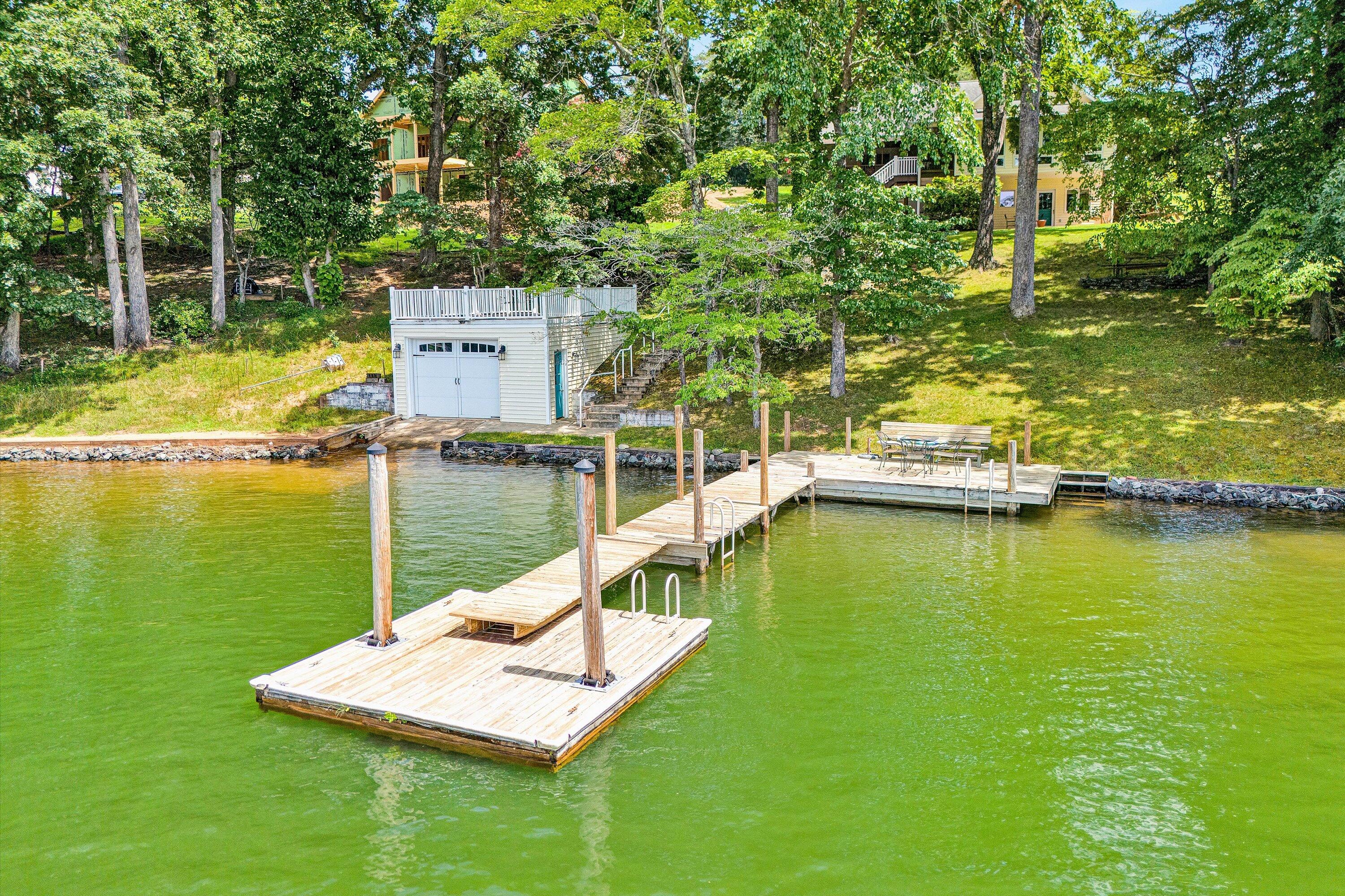 112 Mockingbird Hill RD