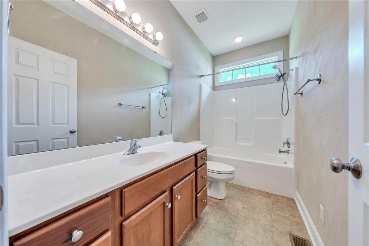 6009 Tolman CIR