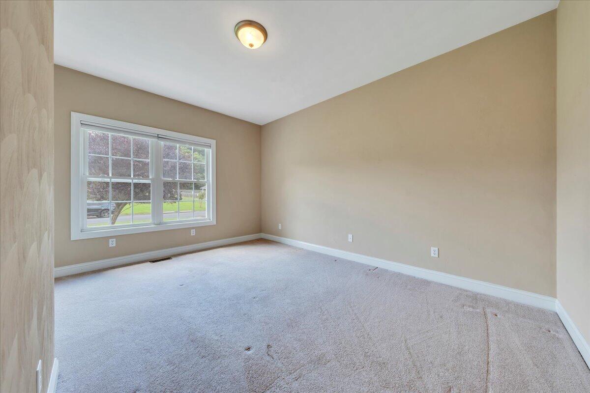 6009 Tolman CIR