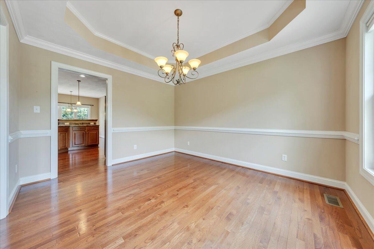6009 Tolman CIR