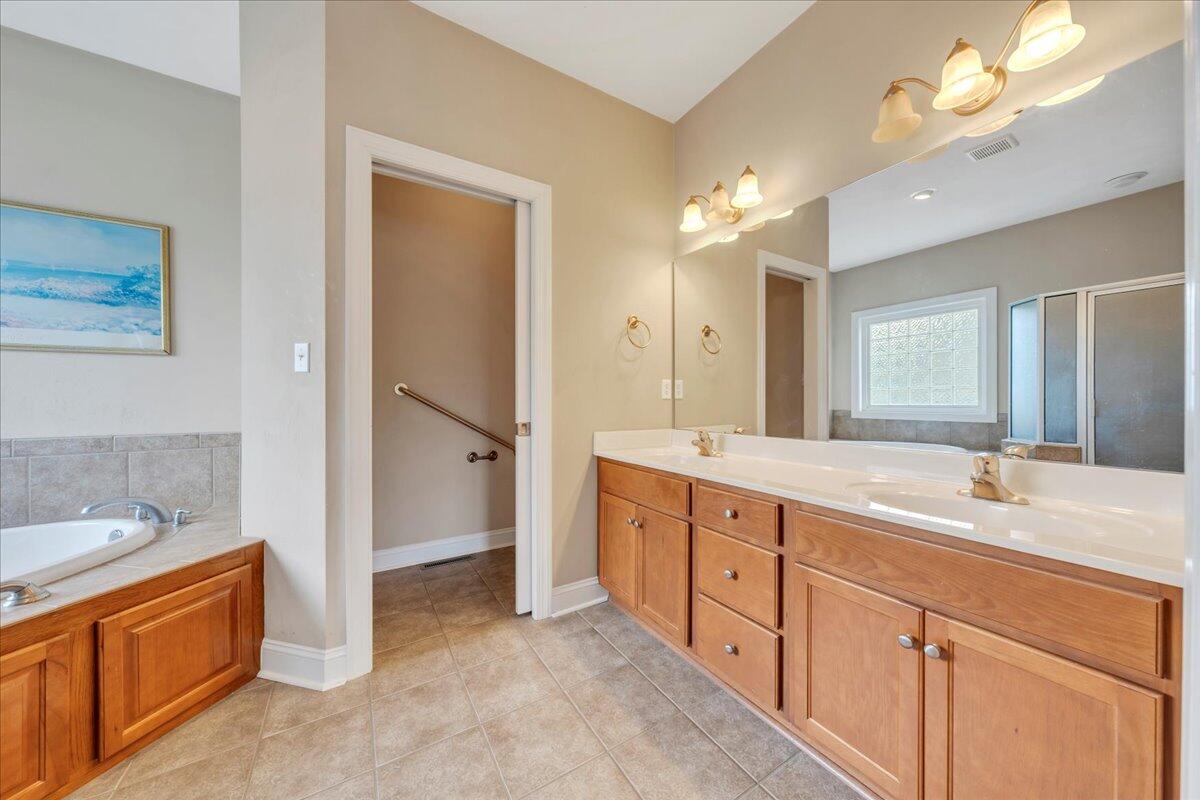 6009 Tolman CIR