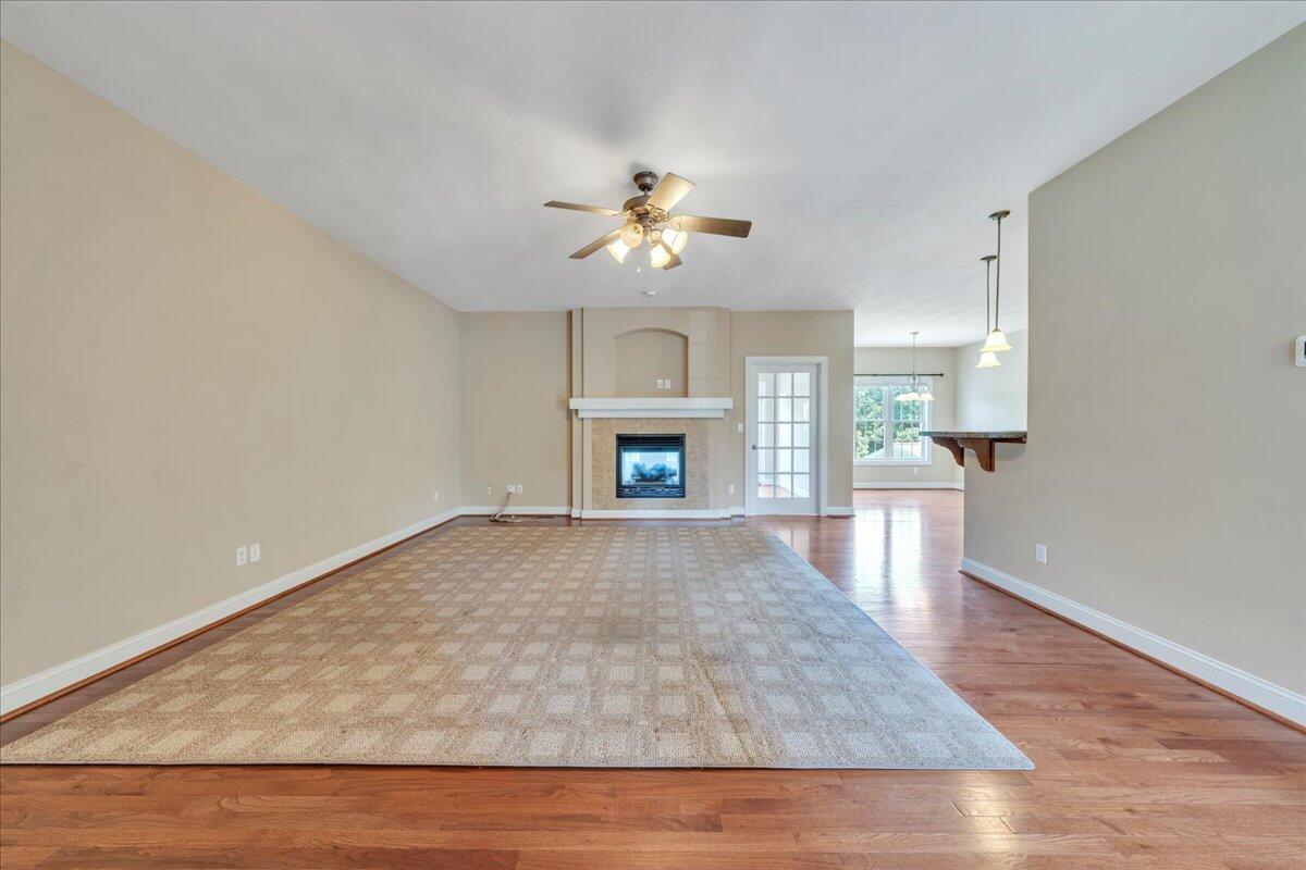 6009 Tolman CIR