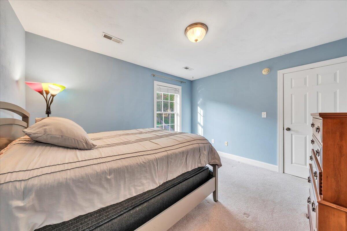 1397 Fieldgate RD
