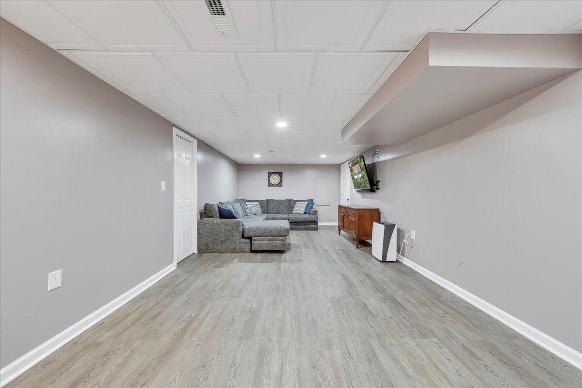 1397 Fieldgate RD