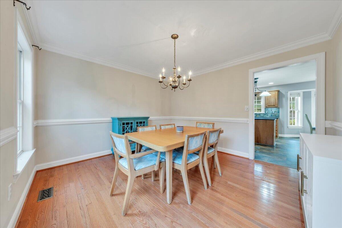 1397 Fieldgate RD