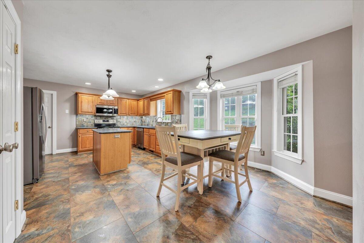 1397 Fieldgate RD