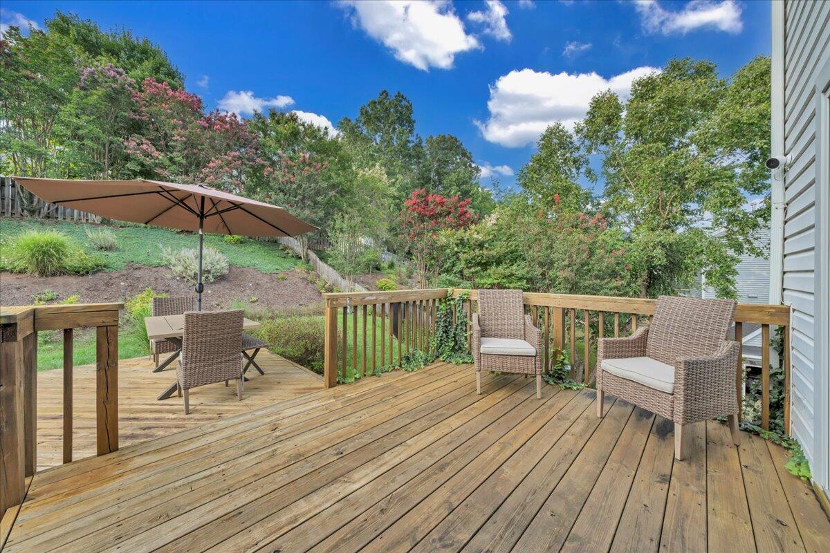 1397 Fieldgate RD