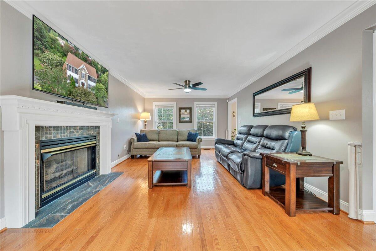 1397 Fieldgate RD