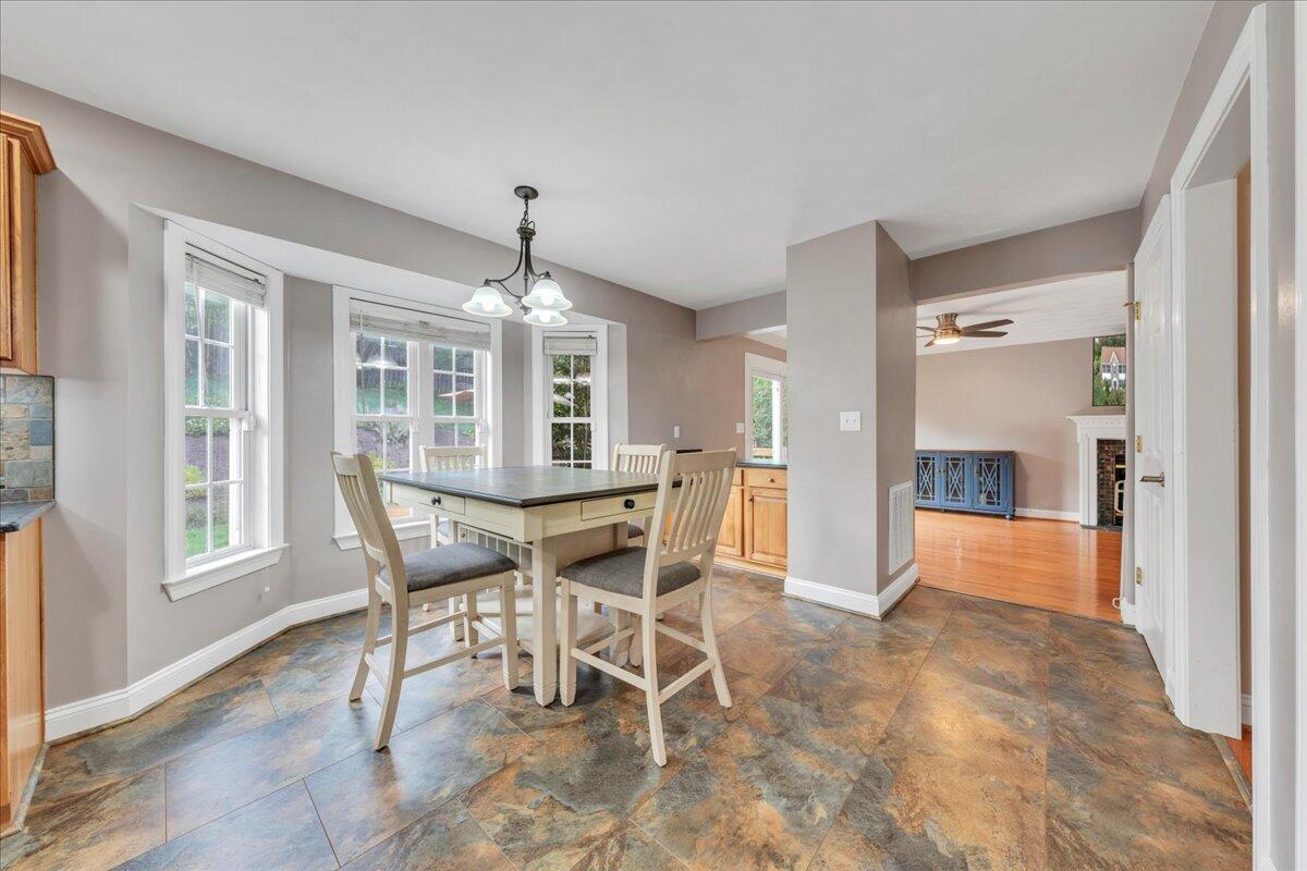 1397 Fieldgate RD