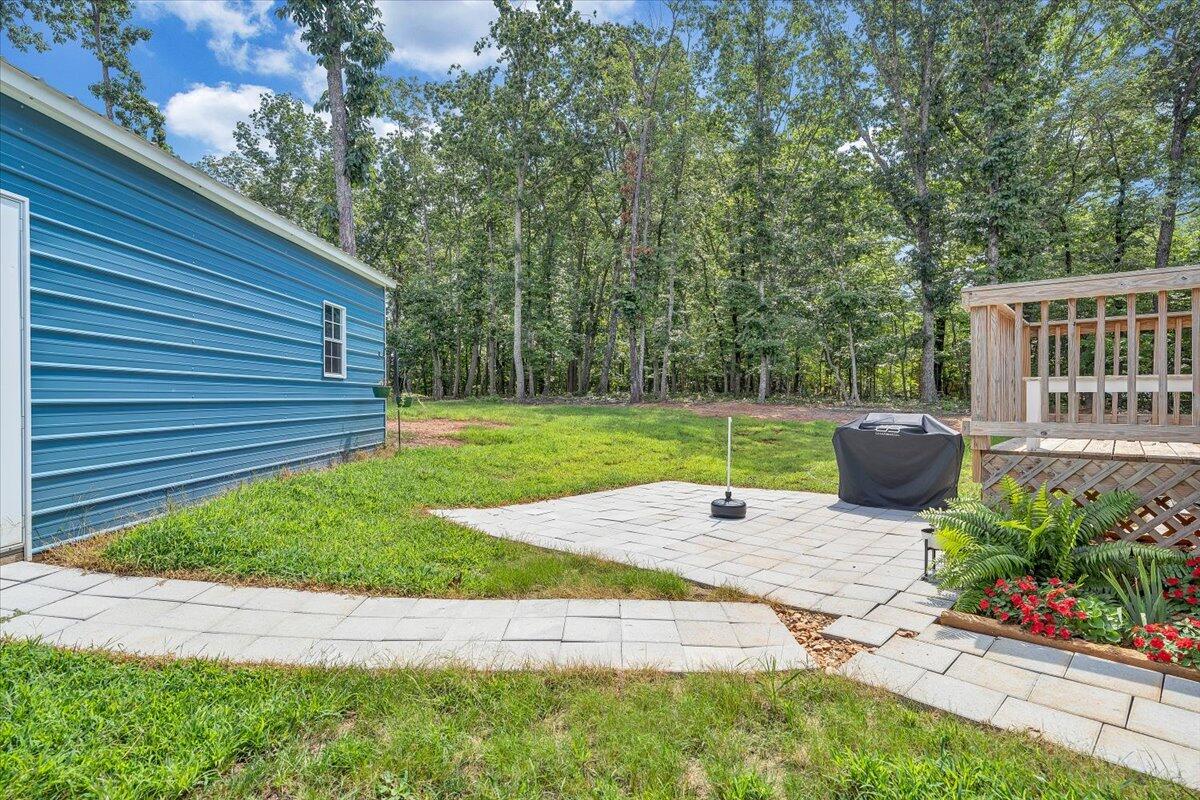 2088 Flint Hill RD