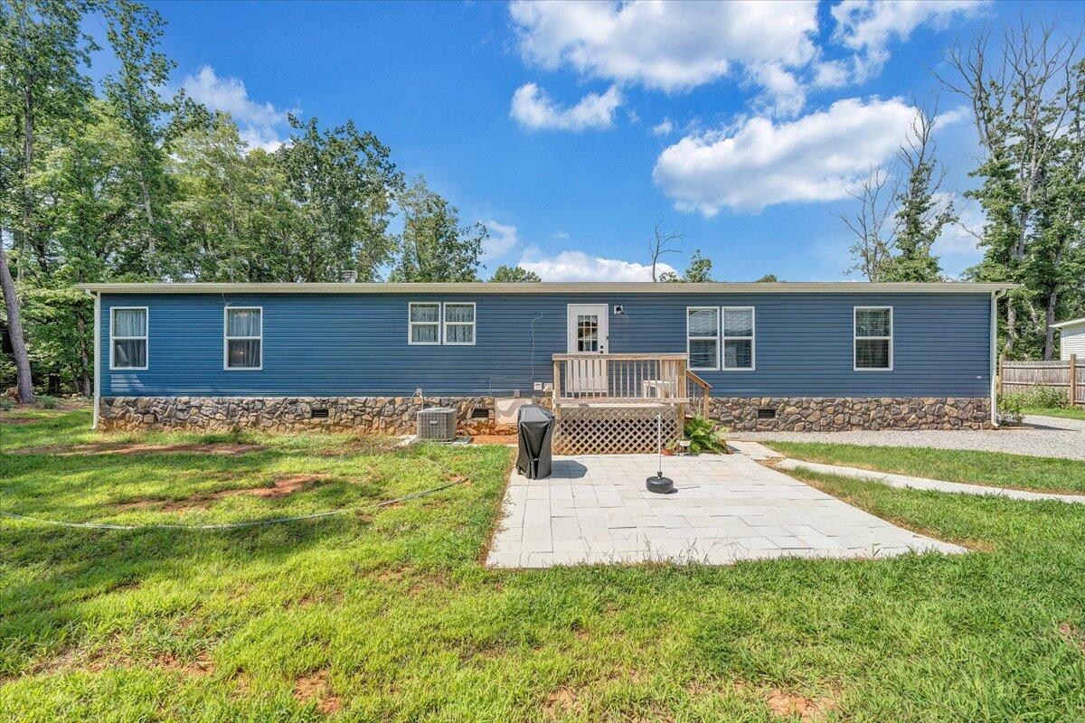 2088 Flint Hill RD