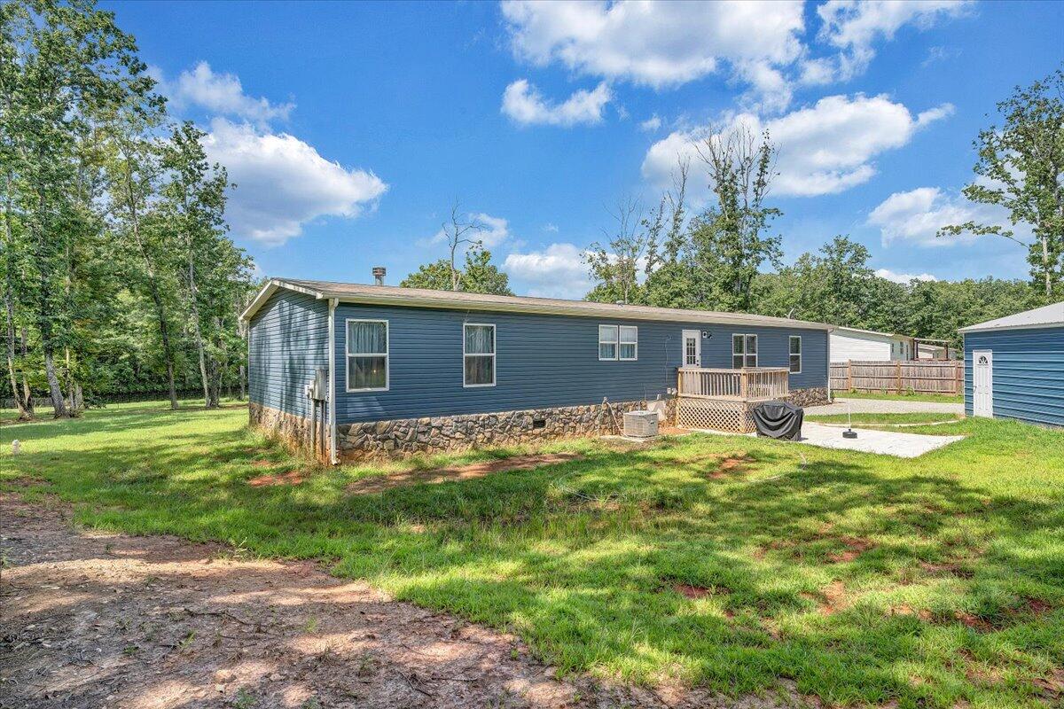 2088 Flint Hill RD