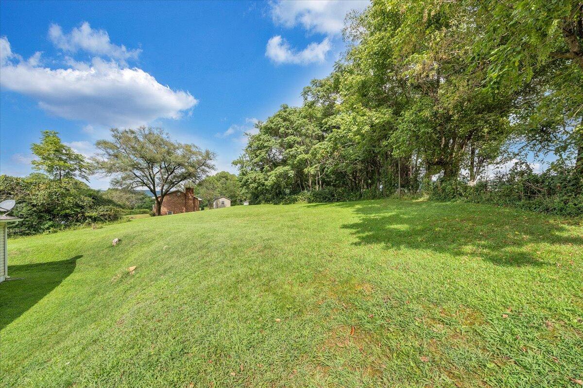 3488 Webster RD