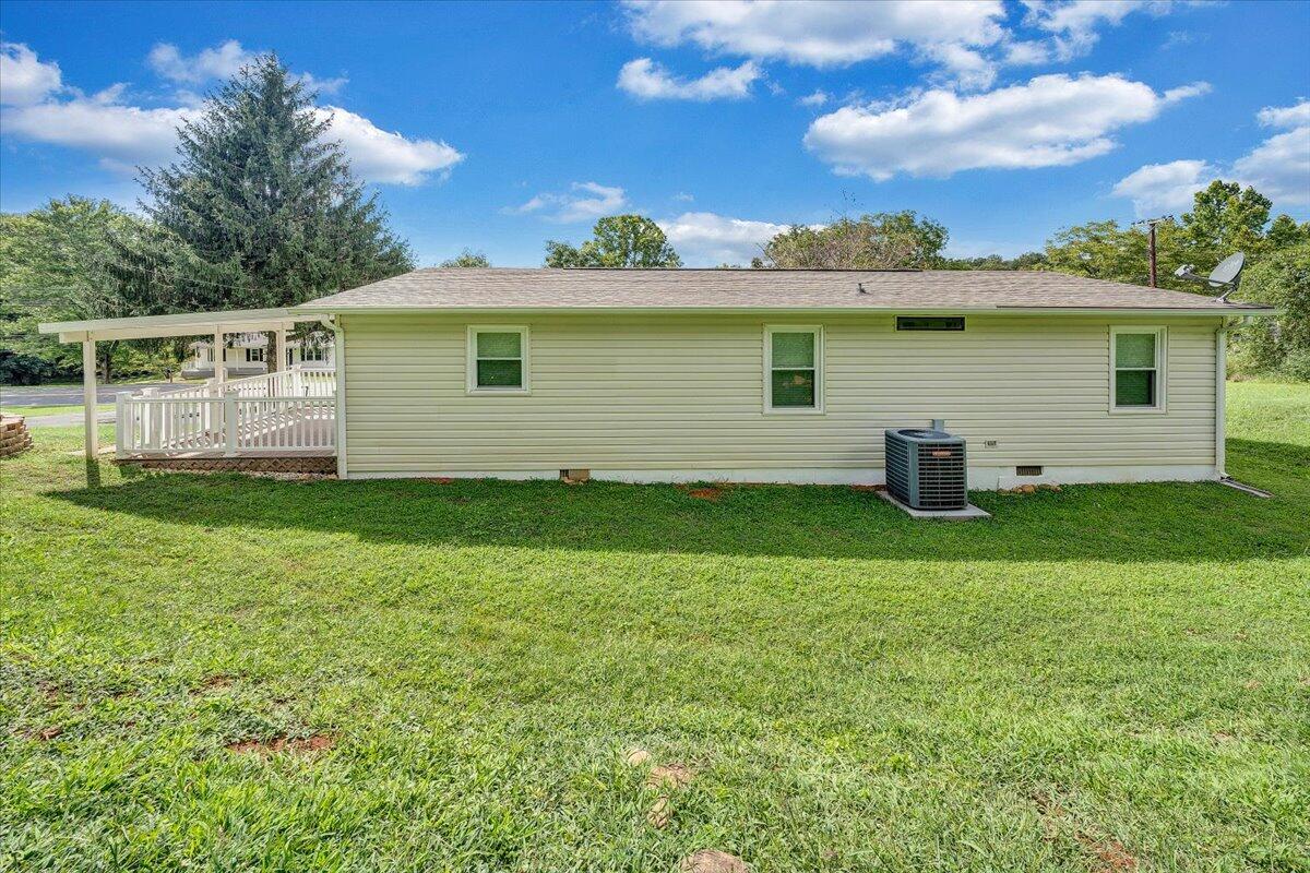 3488 Webster RD