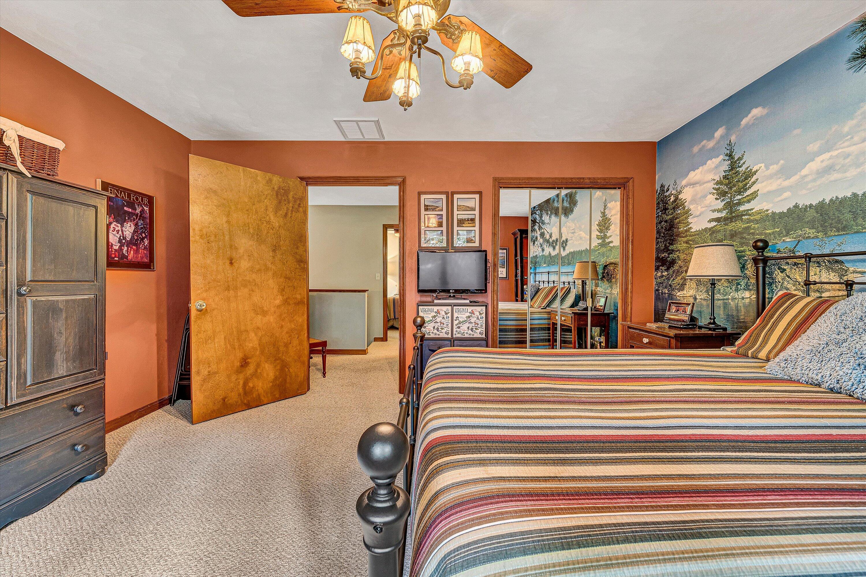 111 Woodlake DR