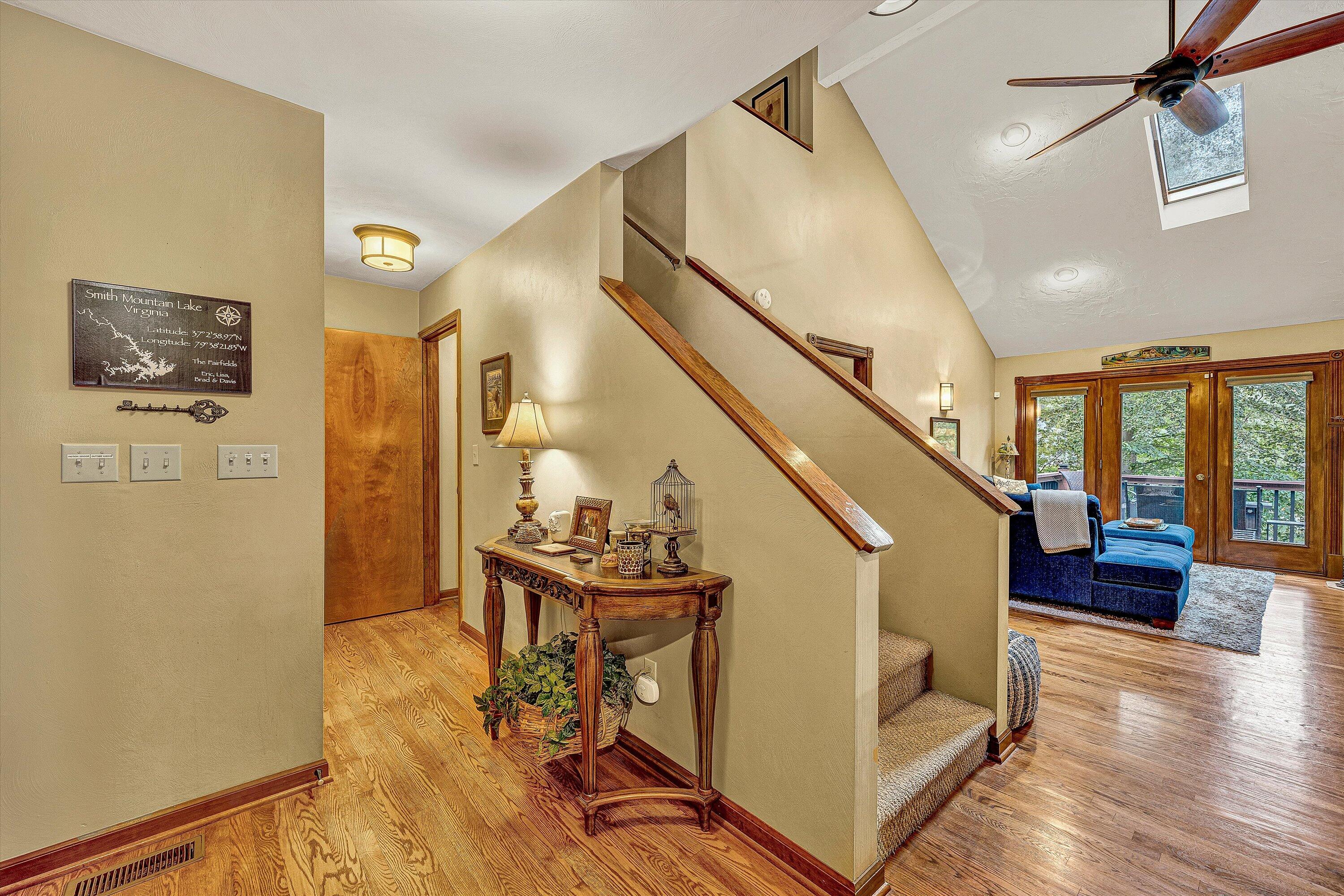 111 Woodlake DR