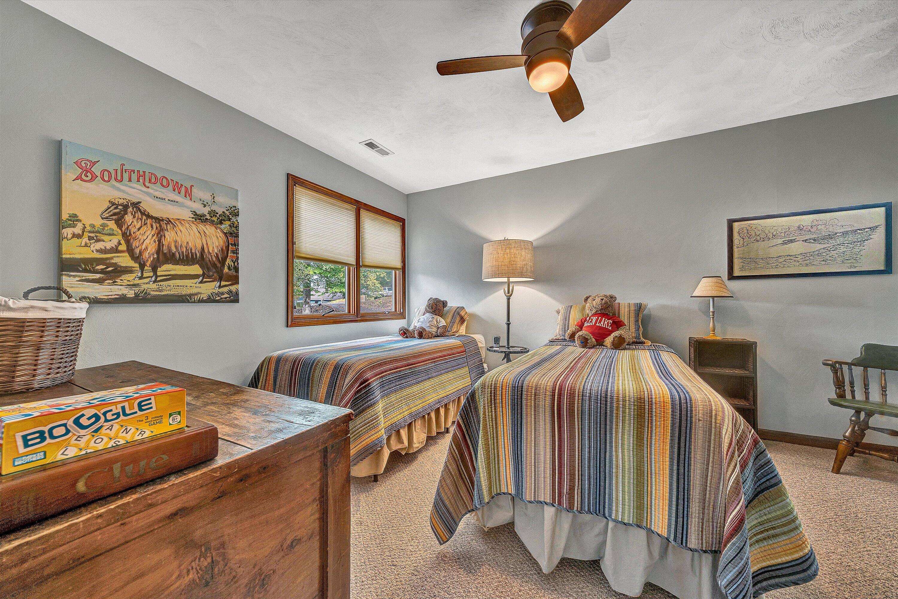 111 Woodlake DR