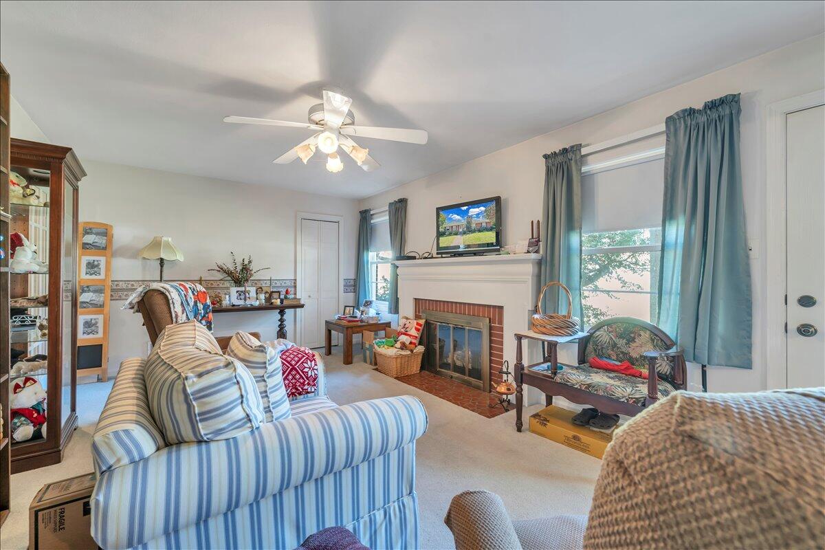 427 Boxley RD