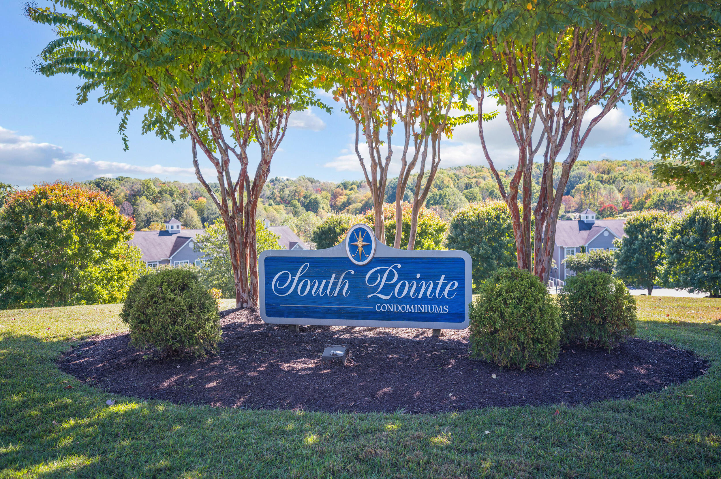 305 S Pointe Shore DR Unit: 202