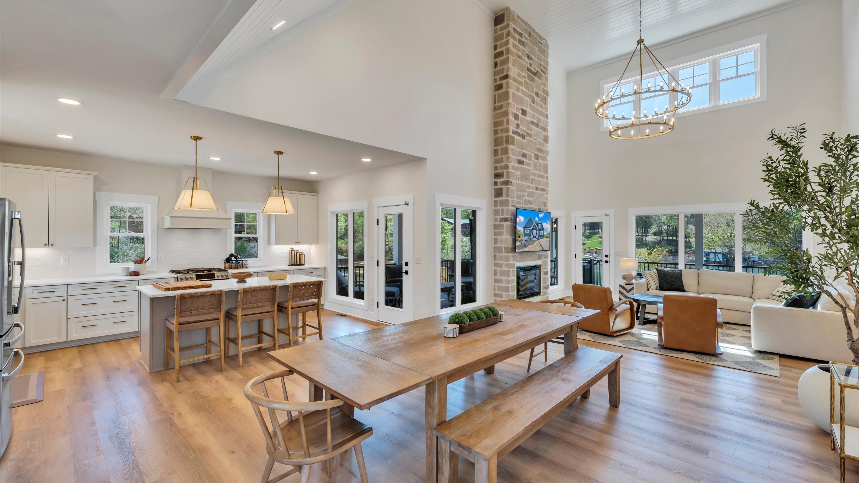 2937 Blount DR