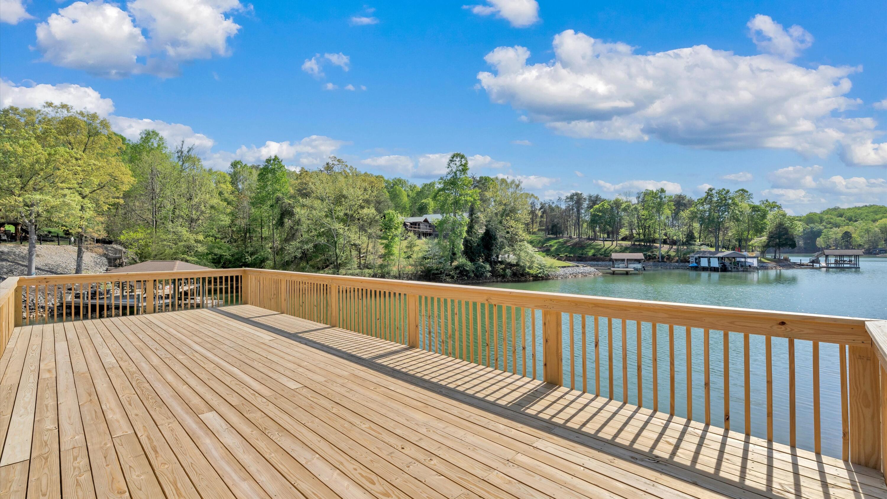 2937 Blount DR
