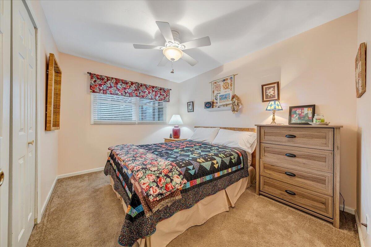 9009 Poor Mountain RD