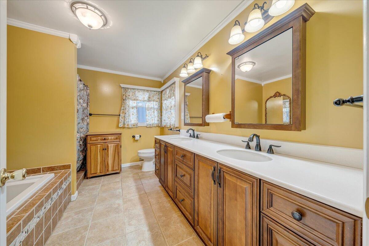 9009 Poor Mountain RD