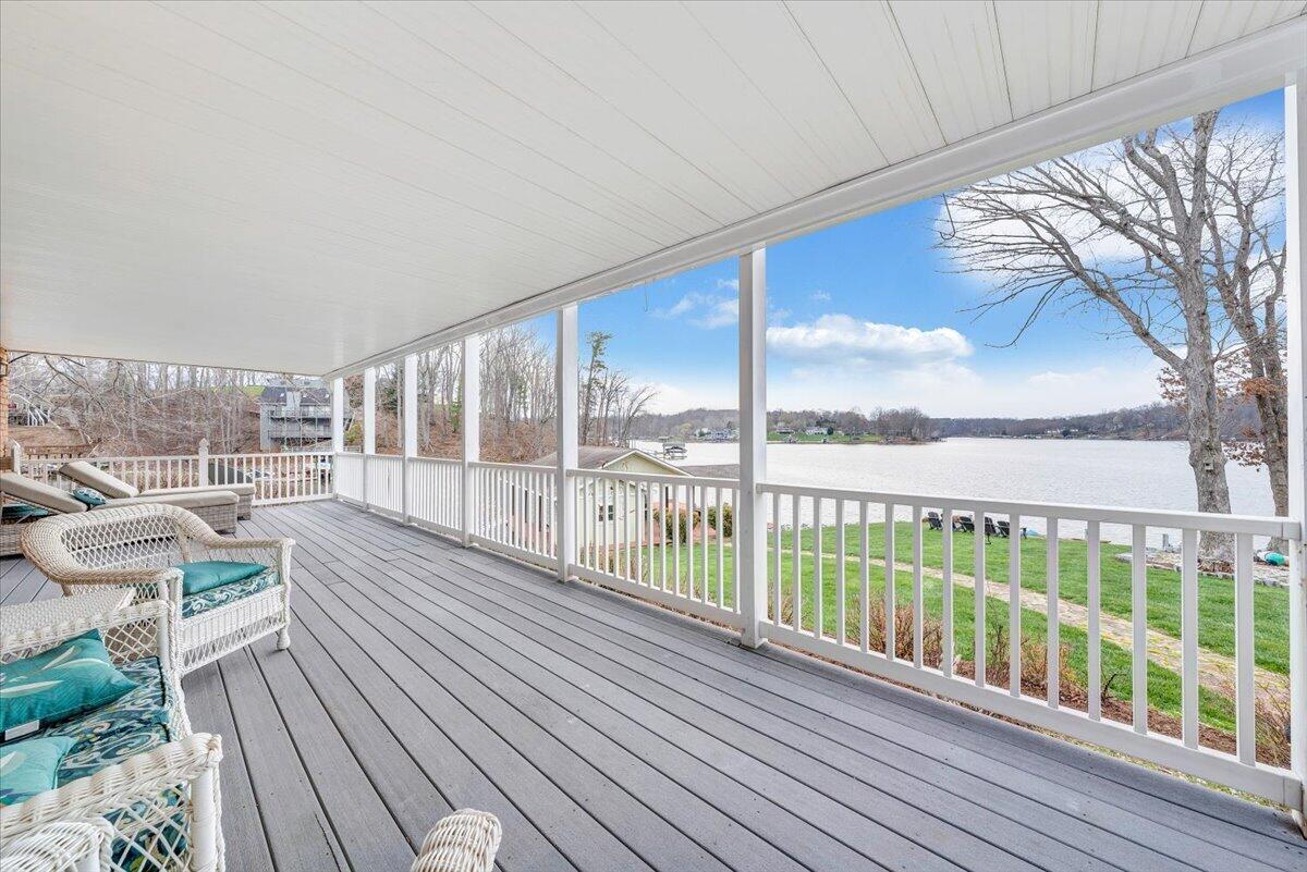 1300 Pats DR