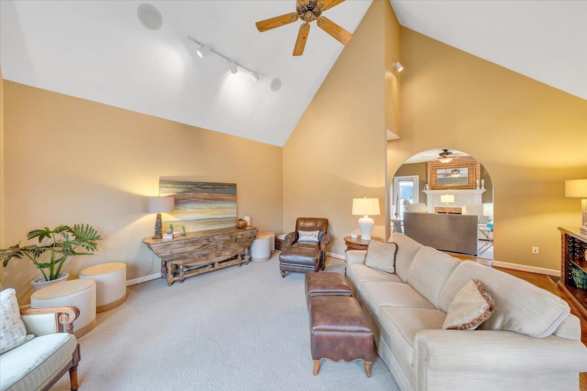 1300 Pats DR