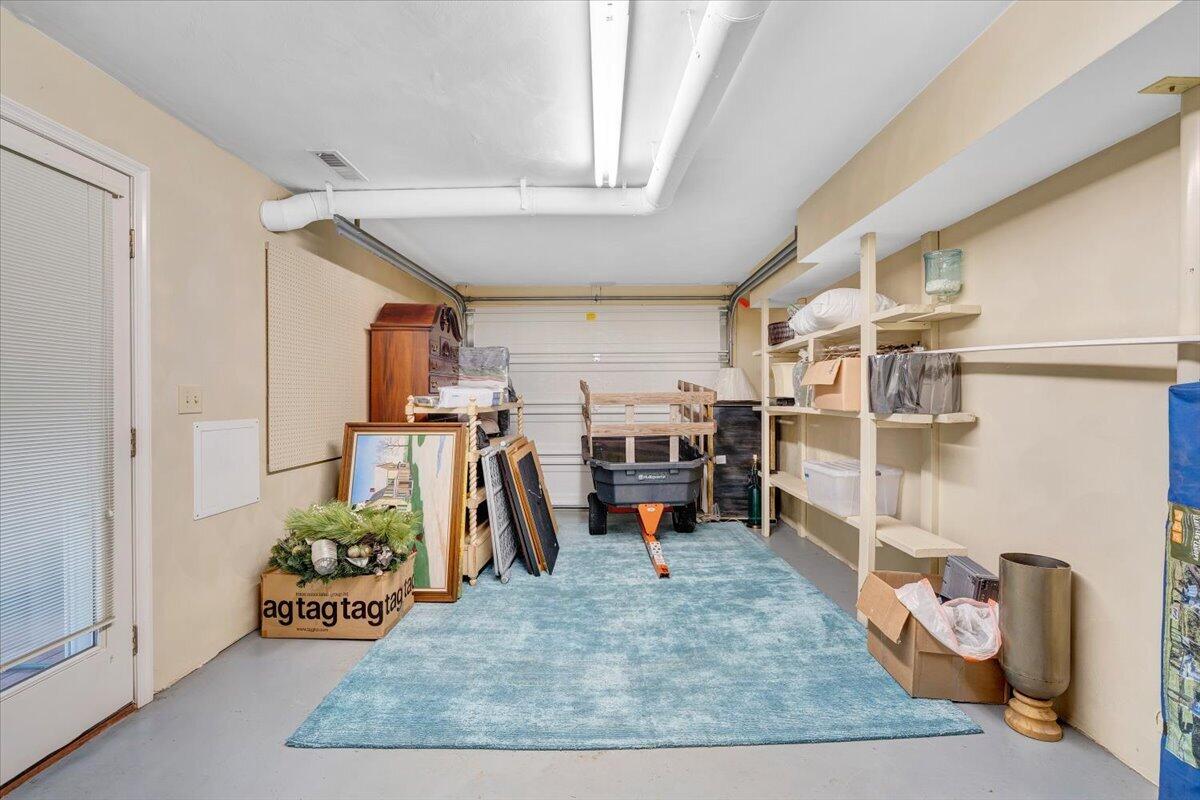 1300 Pats DR