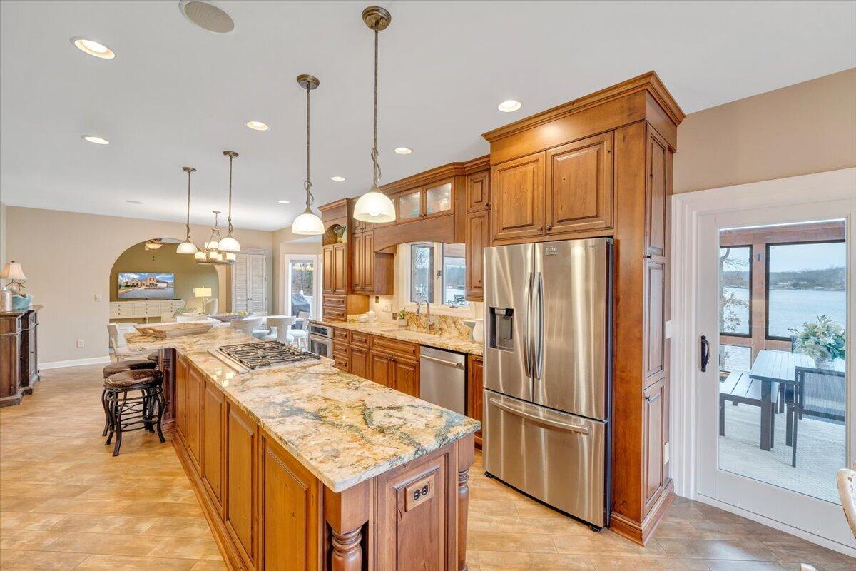 1300 Pats DR