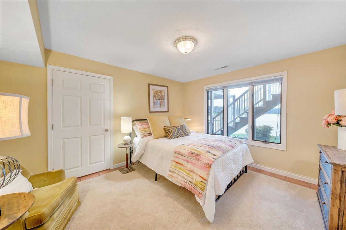 1300 Pats DR