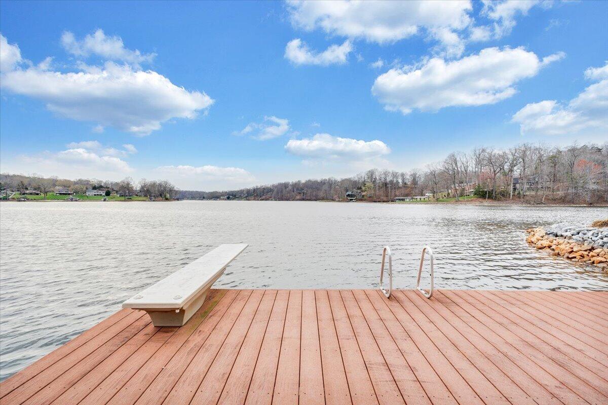 1300 Pats DR