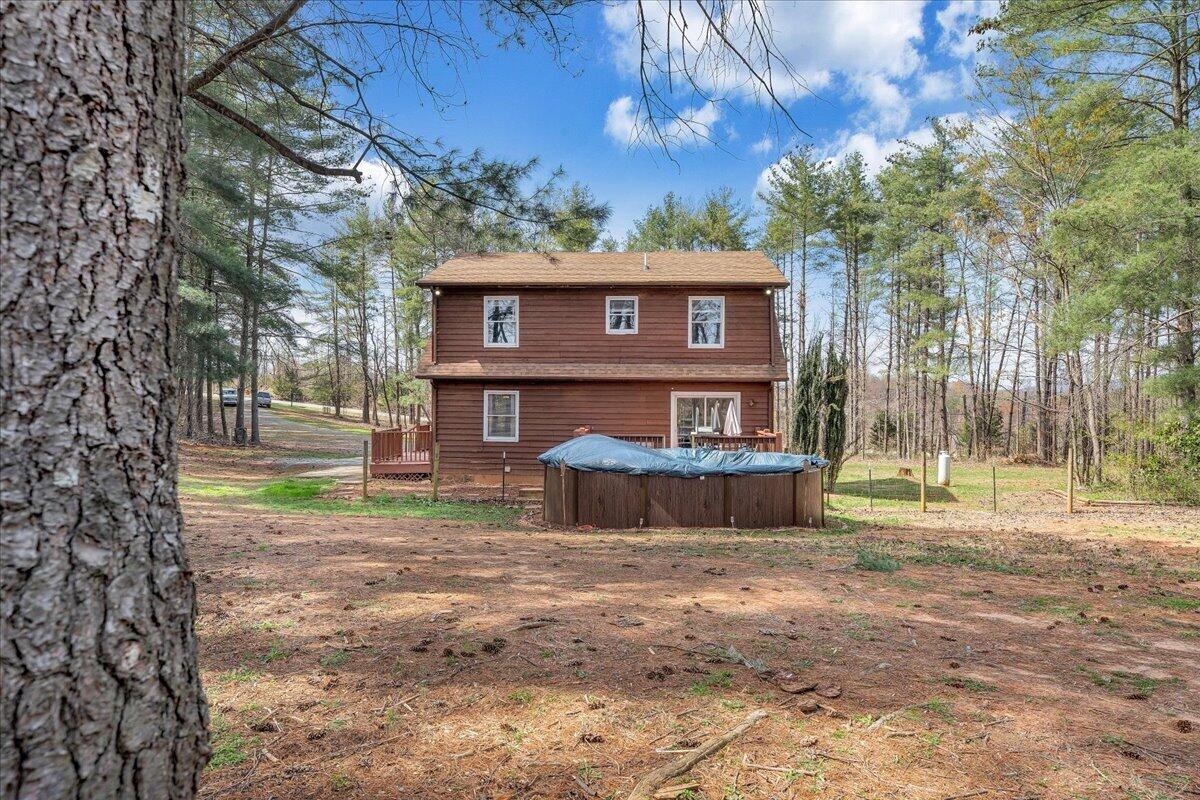 50 Mapleridge DR