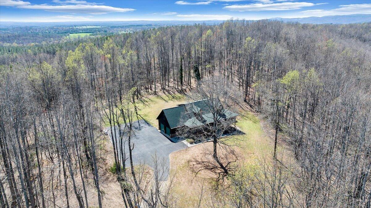 661 N Briar Mountain RD