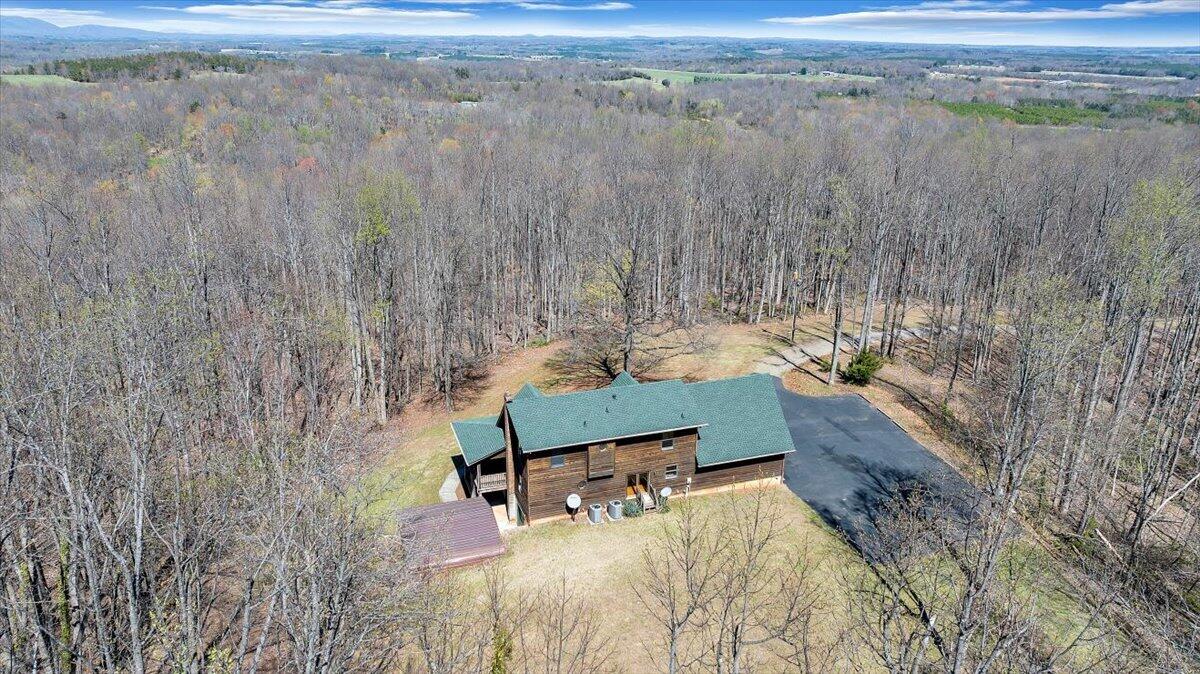 661 N Briar Mountain RD