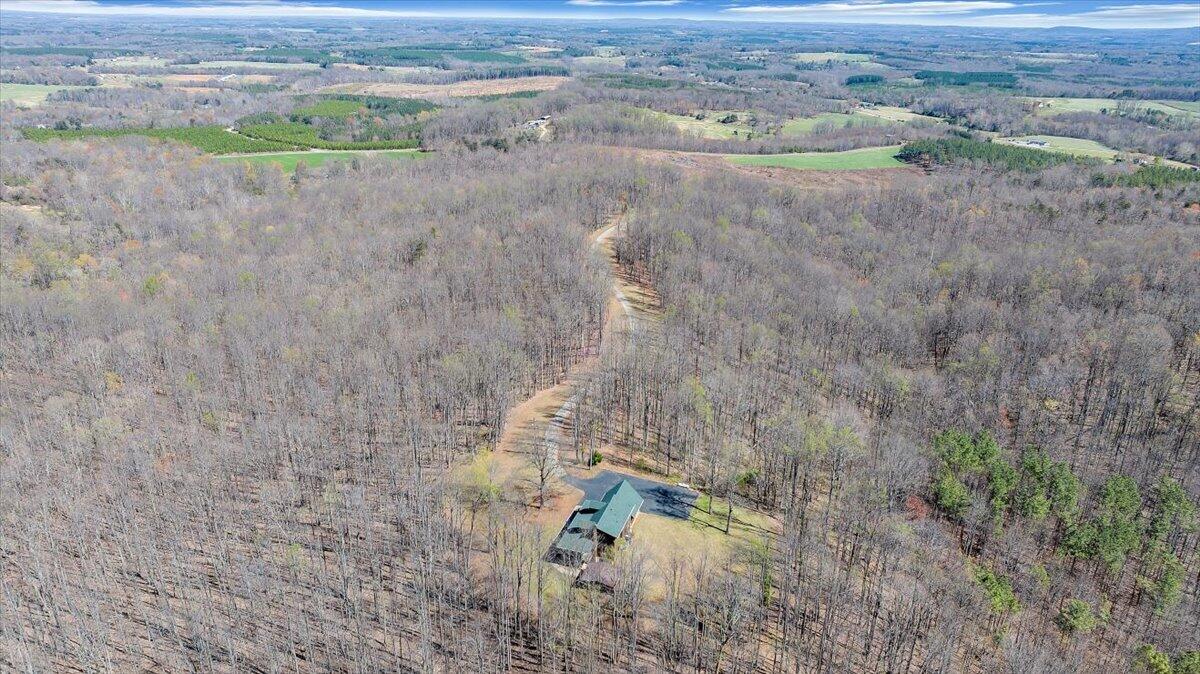 661 N Briar Mountain RD